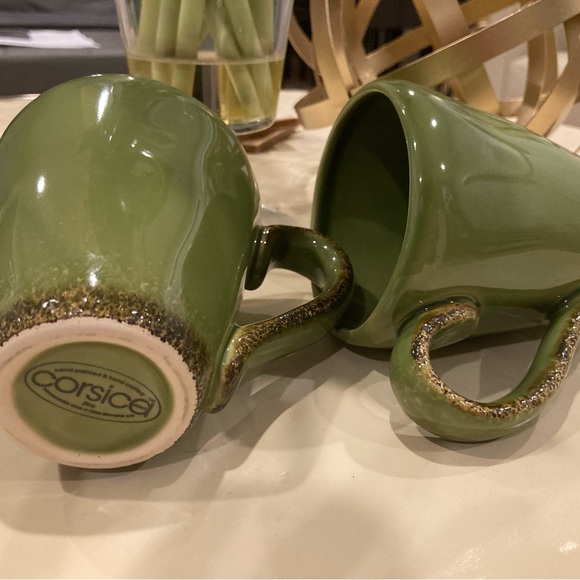 Pair of handmade and hand painted Corsica Green Jitra 14oz Mugs by Tabletops - Picture 9 of 10